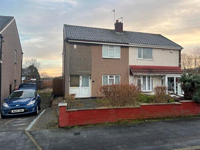 2 Bedroom Semi Detached House For Sale In Hampshire Road, West Bromwich, B71