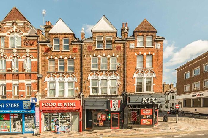 1 Bedroom Flat To Rent In Lavender Hill, Battersea, SW11