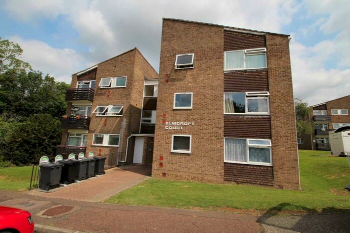 1 Bedroom Apartment To Rent In Cornerhall, HP3