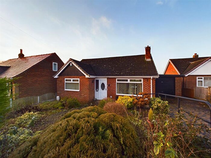 2 Bedroom Detached Bungalow For Sale In Broomhill, Castleford, WF10