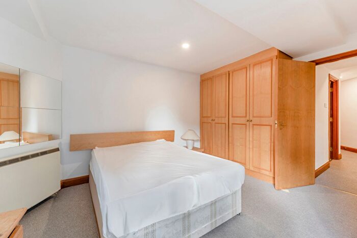 1 Bedroom Flat For Sale In Java Wharf, Shad Thames, SE1