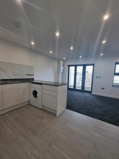 2 Bedroom Flat To Rent In Salford Road, Marston, Oxford, OX3