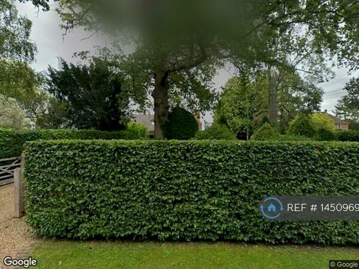 2 Bedroom Flat To Rent In Bishops Retreat, Shawford, SO21