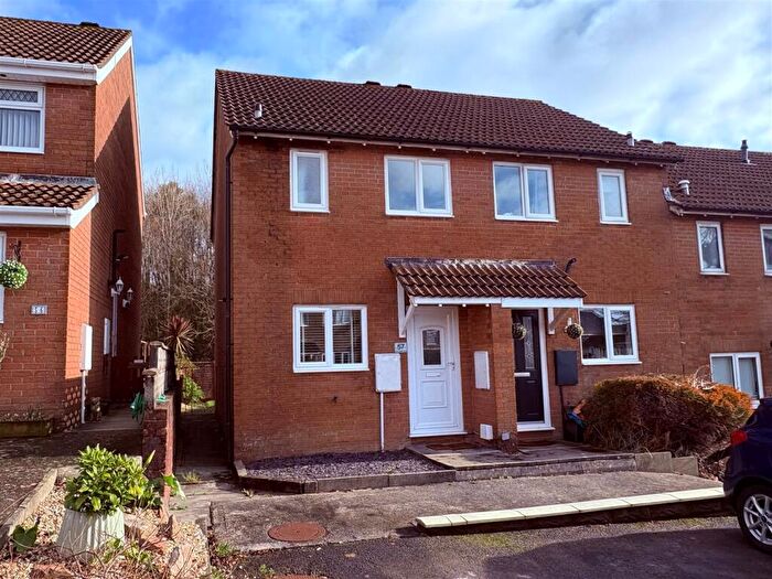 2 Bedroom End Of Terrace House To Rent In Heol Castell Coity, Litchard, Bridgend, CF31