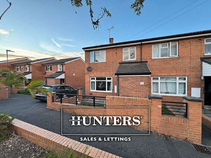 3 Bedroom Semi-Detached House To Rent In Verner Street, Featherstone, WF7