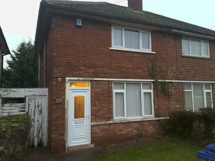 2 Bedroom Semi-Detached House To Rent In Everingham Road, Cantley, DN4
