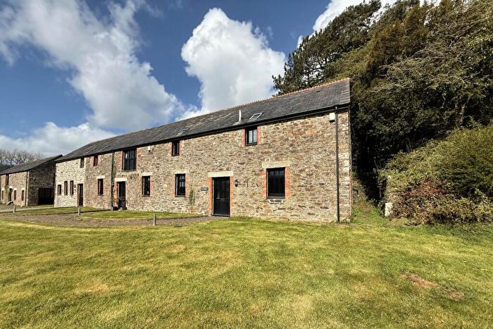 3 Bedroom Barn Conversion To Rent In Liskeard, Cornwall, PL14