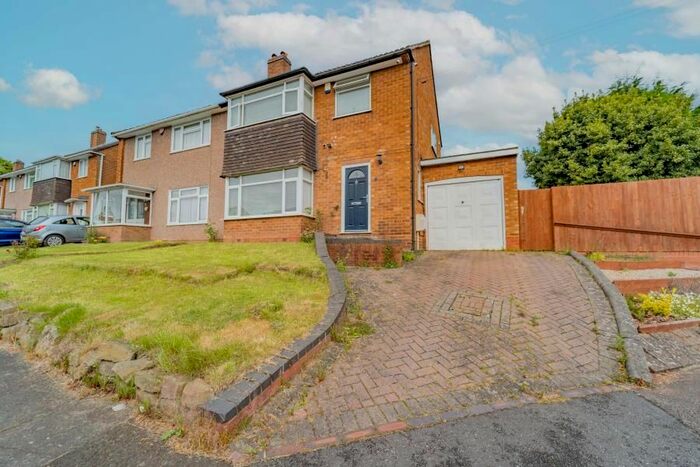 3 Bedroom Property To Rent In Cornbrook Road, Northfield, Birmingham, B29