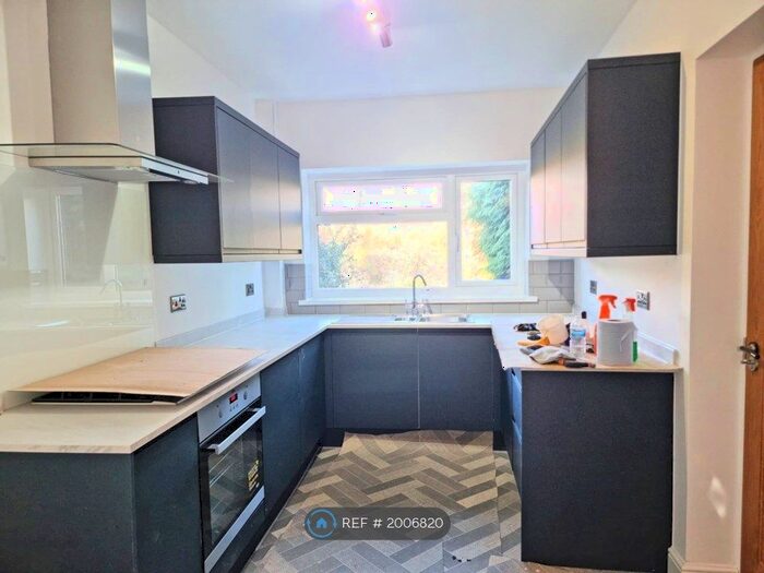 4 Bedroom Semi-Detached House To Rent In Knightwick Crescent, Birmingham, B23