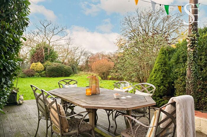 4 Bedroom Detached House For Sale In Cote, Bampton, OX18