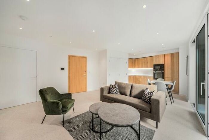 1 Bedroom Flat To Rent In Cendal Crescent, London, E1