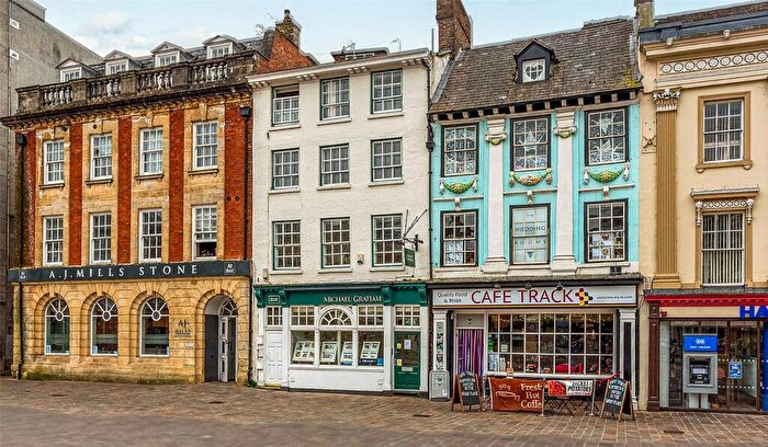 1 Bedroom Apartment To Rent In Market Square, Northampton, Northamptonshire, NN1