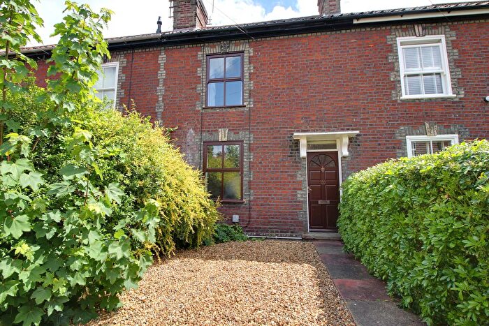2 Bedroom Cottage To Rent In Rose Valley, Norwich, NR2