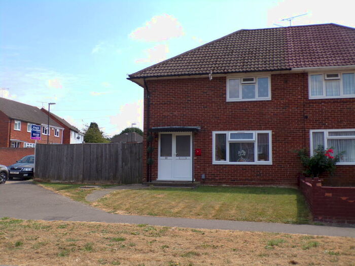 3 Bedroom House To Rent In Langley Green, RH11