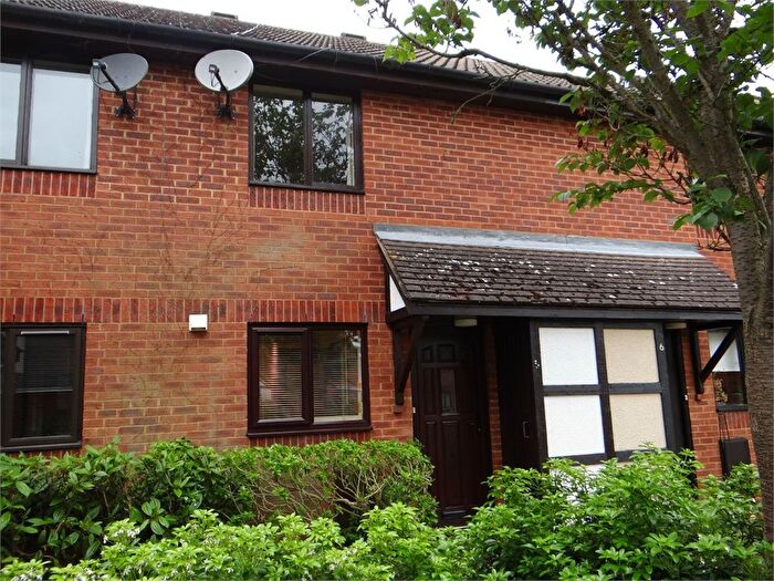 2 Bedroom Terraced House To Rent In Tylsworth Close, Amersham, HP6