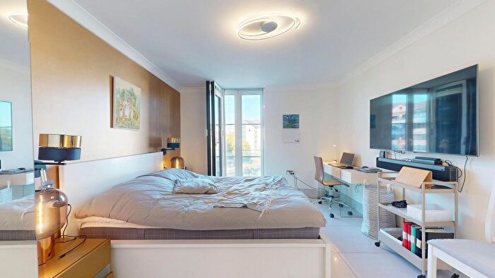 2 Bedroom Flat To Rent In Palgrave Gardens, London, NW1