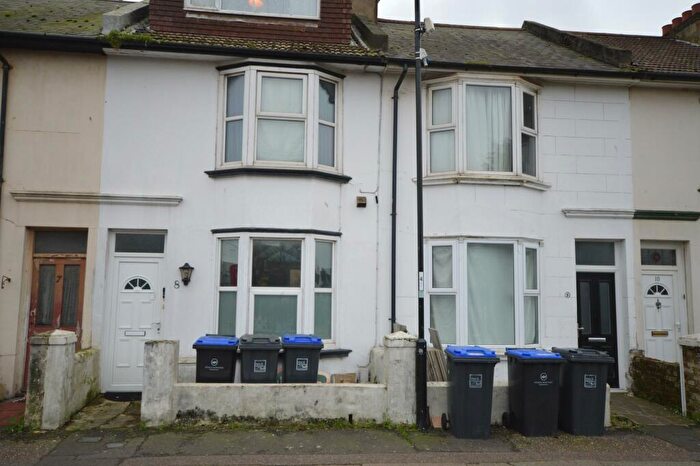 1 Bedroom Flat To Rent In Cross Street, Worthing, BN11