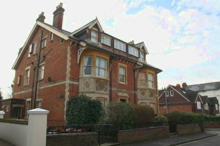 1 Bedroom Apartment To Rent In Milman Road, Reading, RG2