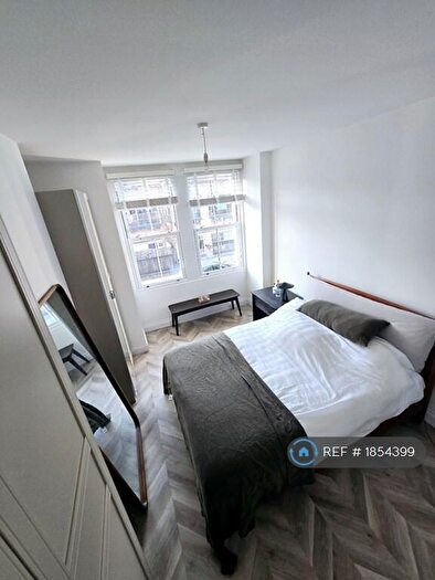 4 Bedroom Flat To Rent In Hermitage Road, London, N4