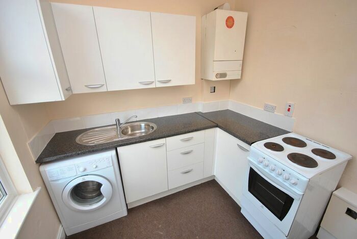 1 Bedroom Flat To Rent In Alexandra Street, Carrington, Nottingham NG5
