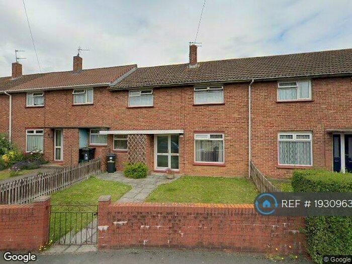 3 Bedroom Terraced House To Rent In Stothard Road, Bristol, BS7