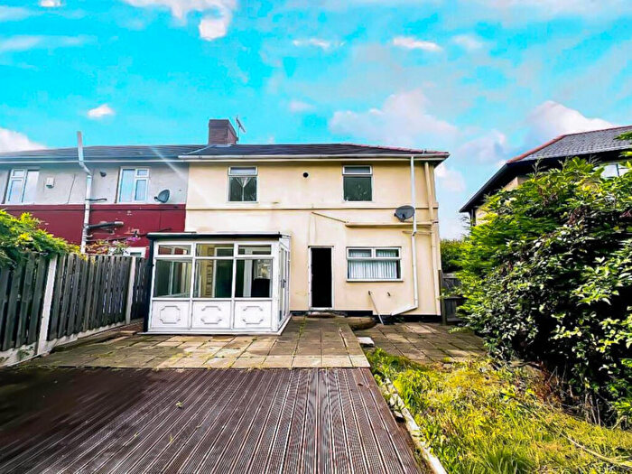 3 Bedroom Semi-Detached House For Sale In Woodlands Terrace, Doncaster, DN12