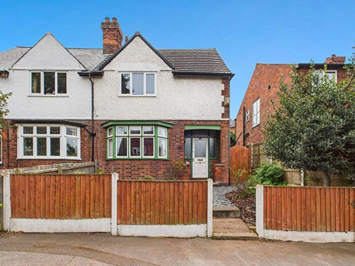 3 Bedroom Semi-Detached House For Sale In Edingley Avenue, Sherwood, Nottingham, NG5