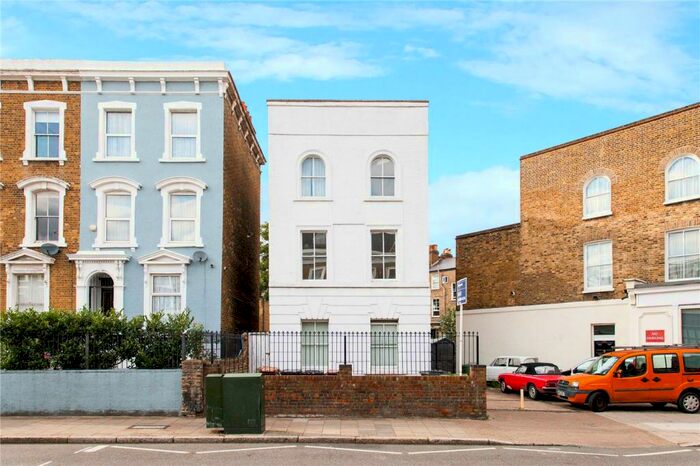 6 Bedroom Detached House To Rent In Victoria Park Road, London, E9