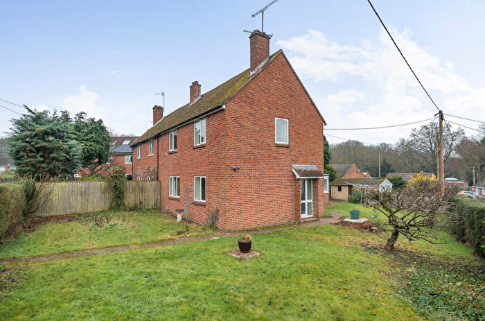 3 Bedroom Semi-Detached House To Rent In Windmill Corner, Mortimer, Reading, Berkshire, RG7