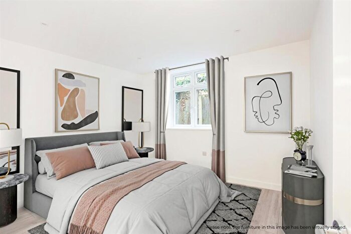 2 Bedroom Flat To Rent In Brighton Road, Purley, CR8