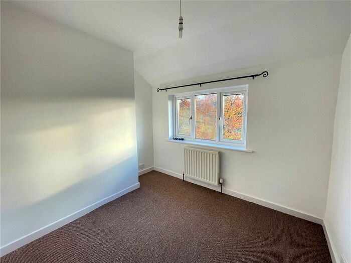 3 Bedroom Detached House To Rent In Little Penygelli, Kerry, Newtown