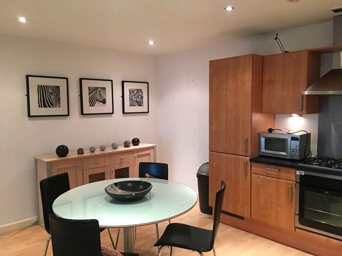 2 Bedroom Property To Rent In St. James Quay, Leeds, LS10