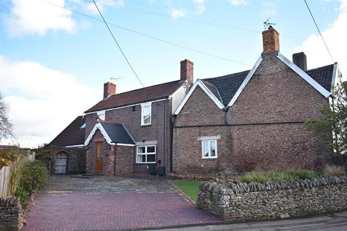 4 Bedroom Cottage To Rent In Park Lane, Frampton Cotterell, Bristol, BS36
