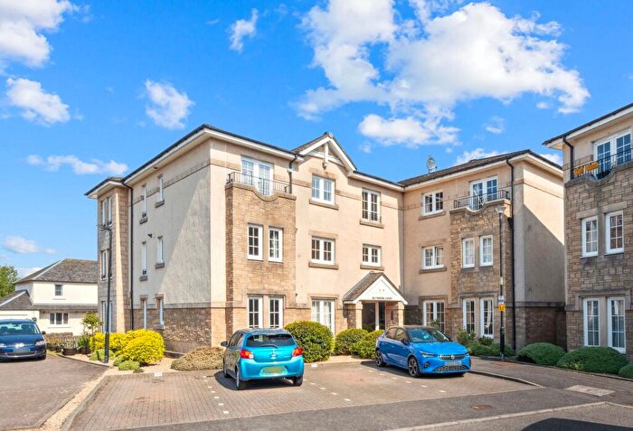 2 Bedroom Flat For Sale In Blenheim Court, Stirling, FK9