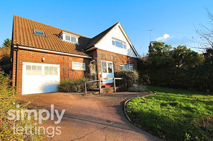 5 Bedroom Bungalow To Rent In Hill Brow, Hove, BN3