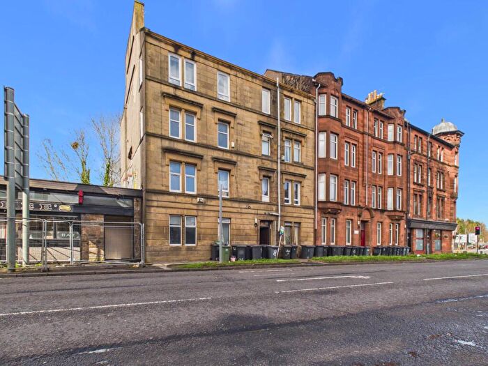 2 Bedroom Flat To Rent In Maxwellton Street, Paisley, PA1