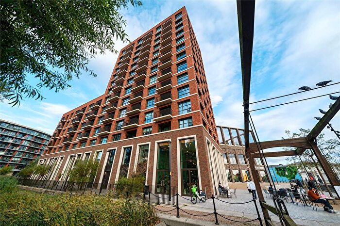 2 Bedroom Flat To Rent In Maritime Street, London, SE16