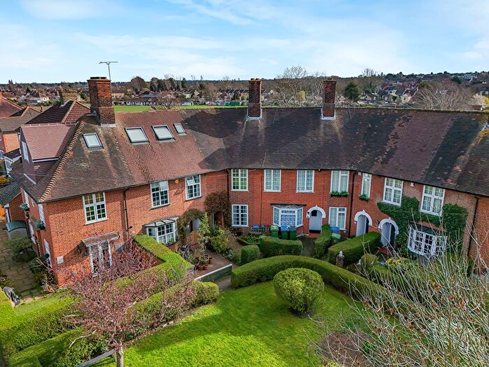 3 Bedroom Terraced House For Sale In Green Lane, New Eltham, SE9