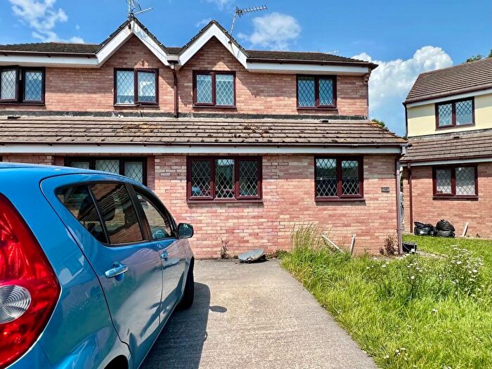 3 Bedroom Semi-Detached House For Sale In George Thomas Close., Nottage, Porthcawl, CF36