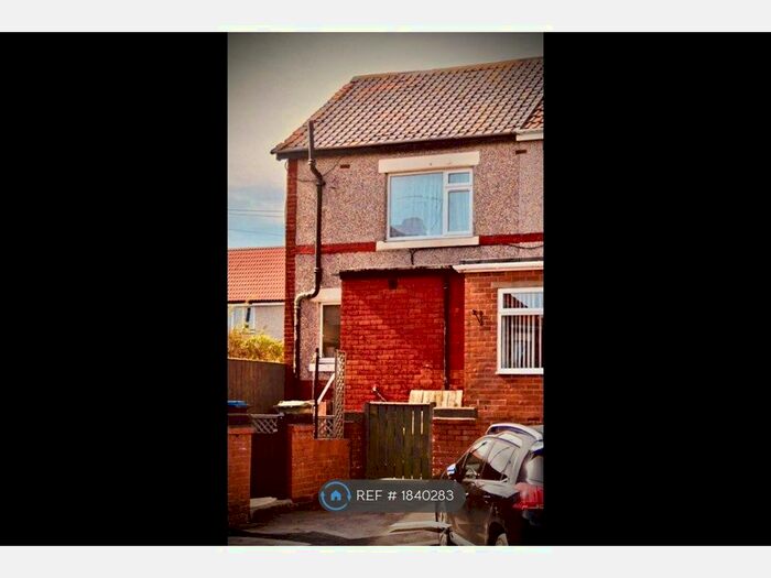 2 Bedroom End Of Terrace House To Rent In Dawdon Crescent, Seaham, SR7
