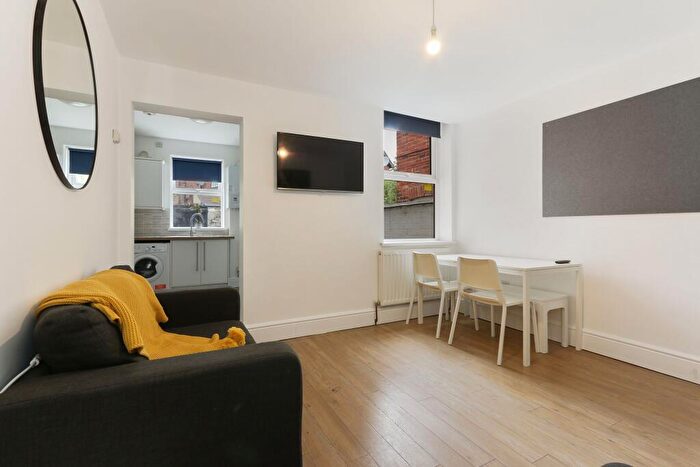 4 Bedroom Terraced House To Rent In Shoreham Street, City Centre, S1