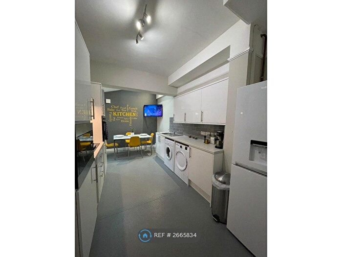 4 Bedroom Terraced House To Rent In Earlsfield Road, Liverpool, L15