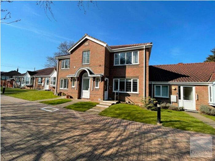 2 Bedroom Flat To Rent In Havergate, Horstead, NR12