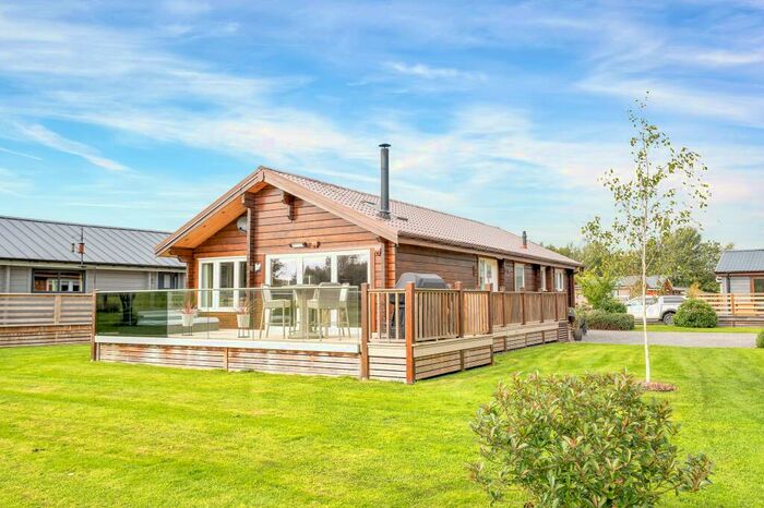 2 Bedroom Park Home For Sale In Plot, Frisby Lakes, Asfordby, LE14