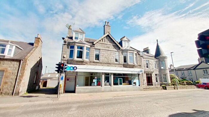1 Bedroom Flat To Rent In West High Street, Inverurie, Aberdeenshire, AB51