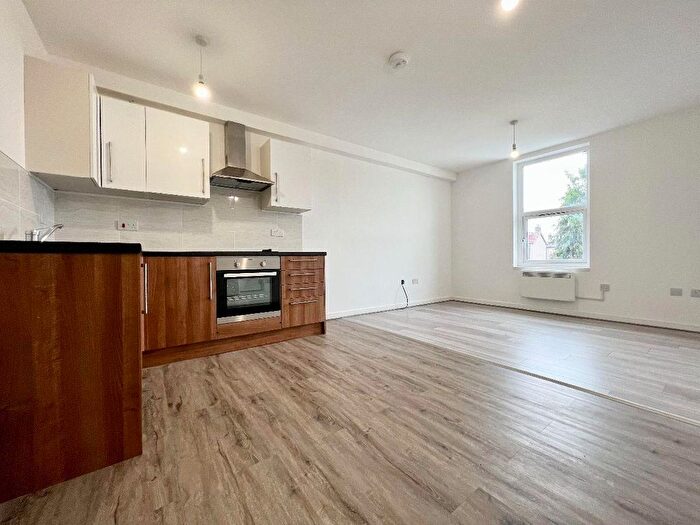 1 Bedroom Flat To Rent In Brigstock Road, Thornton Heath, CR7