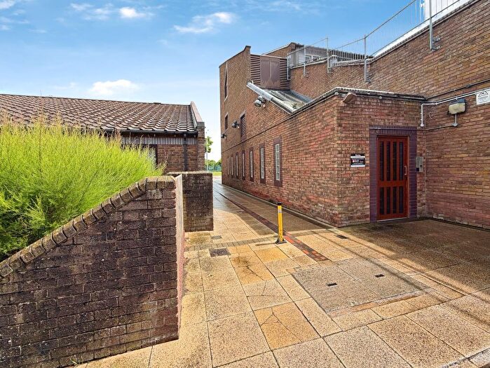 1 Bedroom Flat To Rent In Bushfield Court, Peterborough, PE2