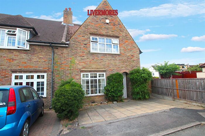 3 Bedroom End Terrace House For Sale In Bramley Place, Crayford, DA1