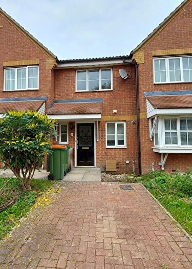 2 Bedroom Property To Rent In Vulcan Close, Beckton, London, E6