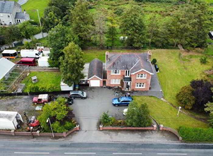 4 Bedroom Detached House With Outbuildingses For Sale In Blackisland Road, Craigavon, BT62